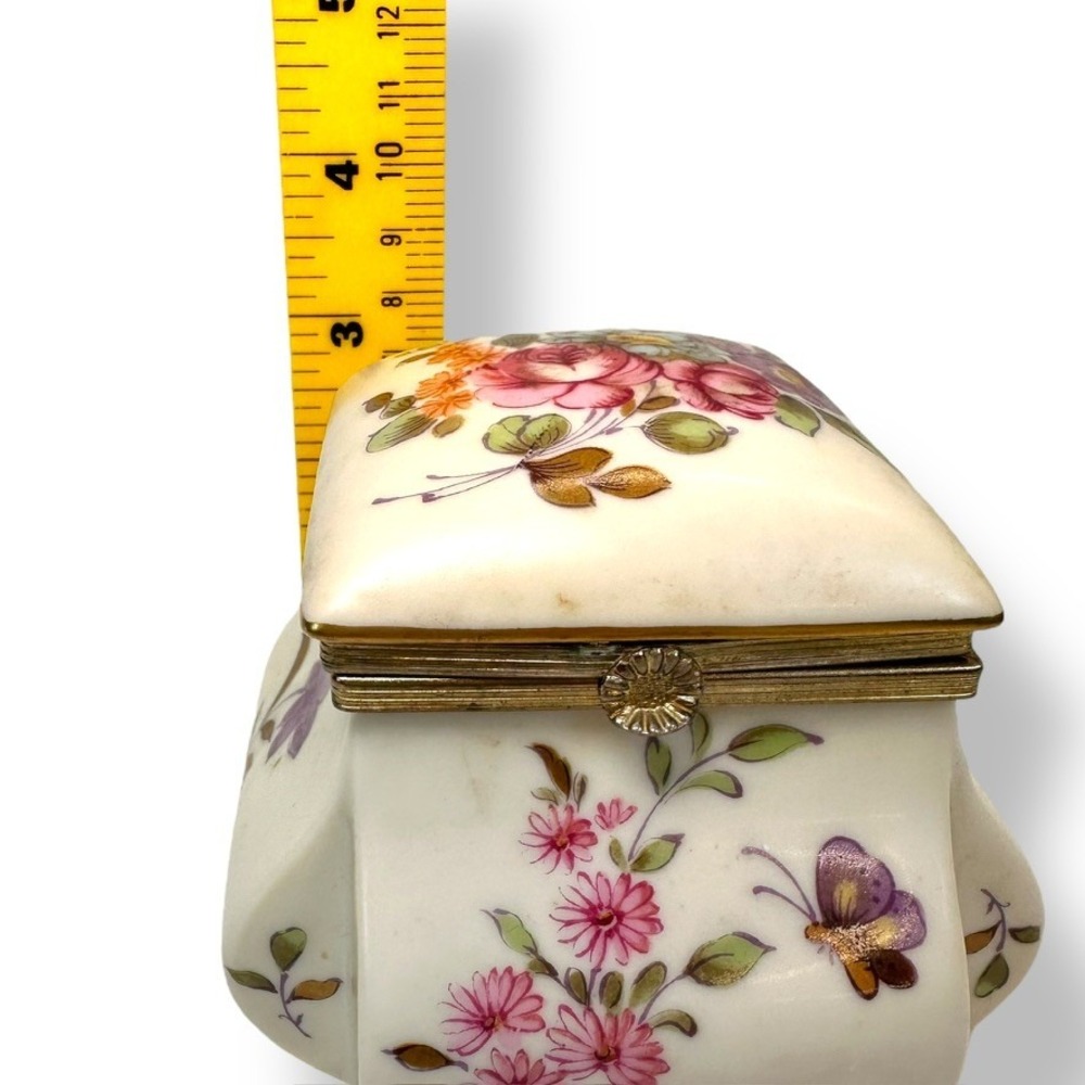 VTG Lefton China Floral Butterfly Porcelain Trinket Box - Picture 8 of 8